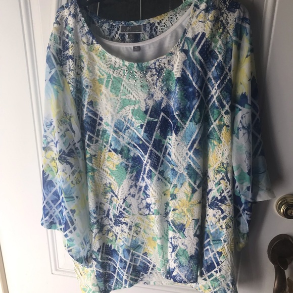 JM collections Tops - 💼💄🕶JM collection women’s top